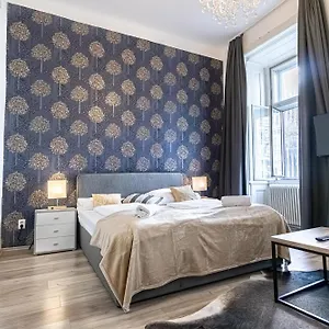 2* Hotel Modern Mariahilfer - Virtual Reception&self-checkin