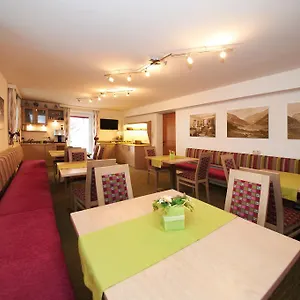 https://pension-pitze.soldenhotels.net