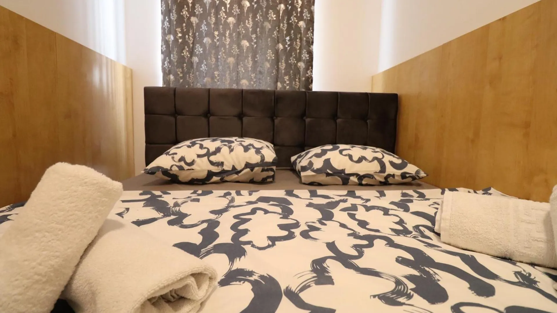 Grey Palazzo 1050 Vienna Aparthotel Austria
